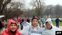 Uashington: Mijëra protestues mblidhen në lulishten kombëtare të qytetit