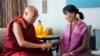 ရခိုင်ပြဿနာဖြေရှင်းဖို့ ဘုန်းတော်ကြီးDalai Lama ဒေါ်အောင်ဆန်းစုကြည်ကို တိုက်တွန်း