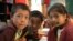 Niños escolares de Santa Cruz del Quiché, Guatemala. Su escuela participa en proyectos de educación de USAID, organización cuyo presupuesto de ayuda al exterior el presidente Trump ha propuesto cortar en un 65 por ciento.