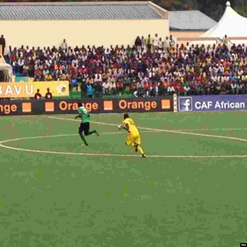 CHAN 2016 3