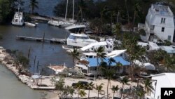 Suasana di Key Largo, Florida pasca dilanda oleh badai Irma hari Senin (11/9). 