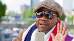 VOA's Roger Muntu Reflects On The Life Of Papa Wemba