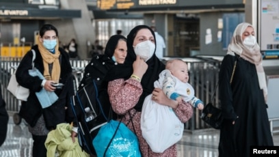 韩国破例收容难民人道之外的现实考量