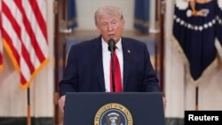 资料照片：特朗普总统在白宫对全国发表讲话，谈打击伊朗政权的军事行动。(2026年4月1日)