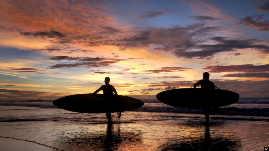 Pantai Kuta, tempat seorang polisi lalu lintas ditemukan tewas.