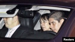 La ex ministra Miceli dijo que el dinero en dólares encontrado en su oficina en una bolsa era fruto de un préstamo. 