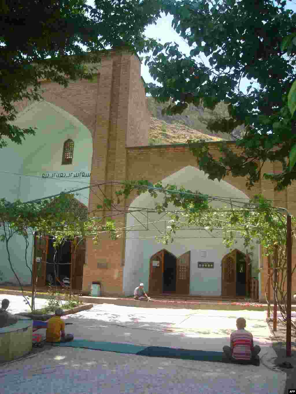 Ravot Abdulloh masjidi