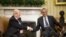 Prezident Barak Obama Oq uyda Tunis Prezidenti Beji Kaid Essebsi bilan uchrashmoqda, Vashington, 21-may, 2015-yil