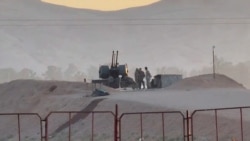 Personel militer berjaga di fasilitas nuklir di daerah Zardanjan di Isfahan, Iran, 19 April 2024, dalam tangkapan layar yang diambil dari video. (Foto: WANA melalui REUTERS)