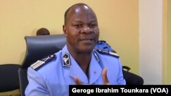 Le porte-parole de la police Bleu Charlemagne affirme que des progrès ont été faits dans la lutte contre l'insécurité à Abidjan, en Côte d'Ivoire, le 8 octobre 2017. 