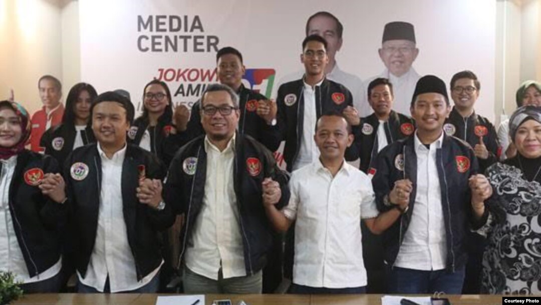 Kaum Milenial yang tergabung dalam struktur TKN Jokowi-Ma'ruf. (Foto: Arief)
