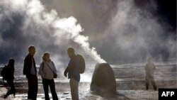 В национальном парке в Йеллоустоуне