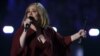 Adele Menolak Tampil di Super Bowl