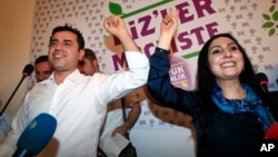 HDP’nin eski eş genel başkanları Selahattin Demirtaş ve Figen Yüksekdağ 2016 yılından bu yana tutuklular.