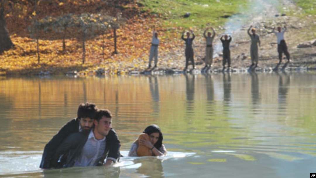 A scene from The Flowers of Kirkuk, a film recently shown at the Rome Film Festival, mixing love, women's rights and ethnic tension in 1980s Iraq (courtesy - romacinemafest.org)