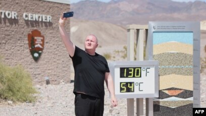 Visitors Still Go to Death Valley Even with Record Heat