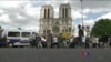 法國警察在巴黎聖母院外槍擊襲擊者