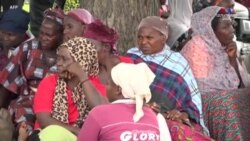 Նիգերիայում ծնողները սպասում են դպրոցից առևանգված 140 աշակերտների վերաբերյալի նոր լուրերի