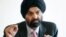 Ajay Banga, mantan CEO Mastercards, berbicara kepada wartawan di New York, pada 6 April 2011. (Foto: AP/Seth Wenig)