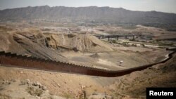 Una sección del muro fronterizo entre EE-.UU. y México en Ciudad Juárez, México, el 20 de agosto de 2020.
