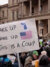 Protesti u Lansingu, Michigan, 5. februar 2025. (Foto: JEFF KOWALSKY / AFP)