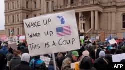 Protesti u Lansingu, Michigan, 5. februar 2025. (Foto: JEFF KOWALSKY / AFP)