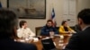 El presidente de Chile, Gabriel Boric, junto con la ministras de Defensa, Maya Fernández, y del Interior, Carolina Tohá, se reúnen durante un 'gabinete proseguridad' en el Palacio de La Moneda en Santiago, Chile, el 18 de julio de 2024.