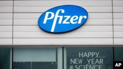 Kantor Pfizer Manufacturing di Puurs, Belgia, 21 Desember 2020.