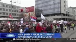 Mijëra serbë në protestat antiqeveritare në Serbi
