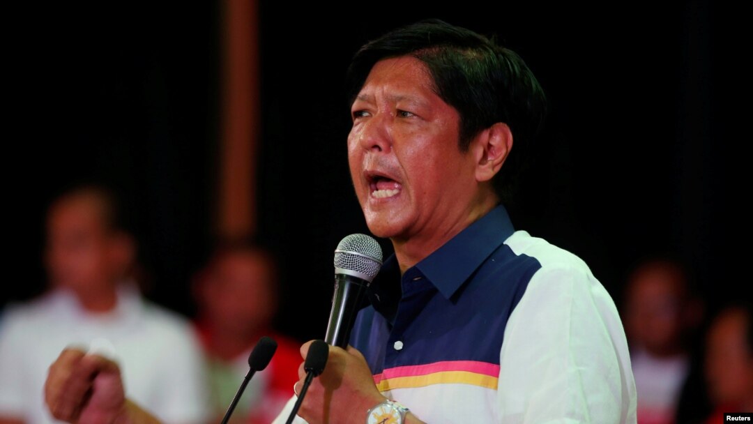 Ferdinand "Bongbong" Marcos Junior dalam salah satu kampanyenya tahun lalu (foto: dok). 