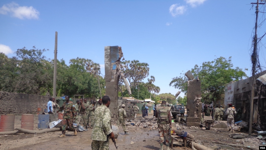 Dans la ville de Beledweyne, après avoir subi une attaque, 19 novembre 2013. 