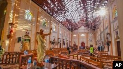 Разрушения после взрыва в церкви Святого Себастьяна. Нагомбо, Шри-Ланка. 21 апреля 2019 г.
