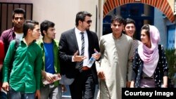 د فولبرایت د تحصیلي بورسونو لړۍ د دسمبر په لسم پیل او د راتلونکي میلادي کال د مارچ تر شلمې پورې دوام لري.