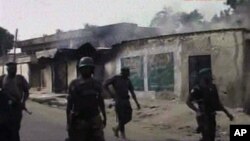 Pasukan keamanan Nigeria dalam sebuah operasi di kota Maiduguri (foto: dok). Pasukan Nigeria menewaskan sedikitnya 20 militan di Nigeria timur laut. 