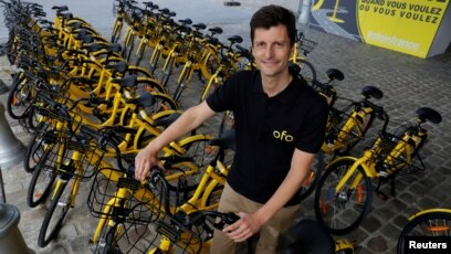 cube fahrradständer schraube DCYBDL für Nature Hybrid NULANE Nuroad Nuroad C:62 Nuroad C:62 Pro, Höhenverstellbarer Fahrradständer Robuster Fahrradständer aus Aluminiumlegierung rutschfest Hinterbauständer Sport & Freizeit Color:Starry Black LuxusKollektion Fahrradlenkergriff Fahrrad Lenkergriffe Type_Toploader