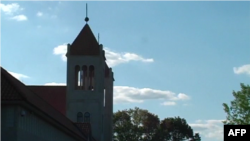 Kisha katolike shqiptare e Shën Palit afër Detroitit nderon Nënë Terezën