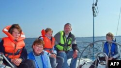 Somalili Korsanlar Danimarkalı Denizcileri Serbest Bıraktı