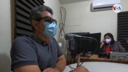 Periodista con discapacidad visual dirige importante radio comunitaria en Nicaragua