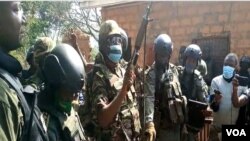 FILE - Cameroon’s military says a dozen troops Friday night attacked a separatist camp in Ntanka, an English-speaking village near the northwestern town of Bamenda, Feb. 6, 2021. (Moki Kindzek/VOA)