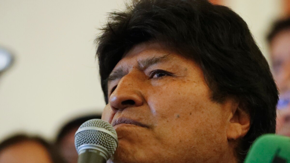 Morales Leads in Bolivia Vote, But Seems Headed for Runoff