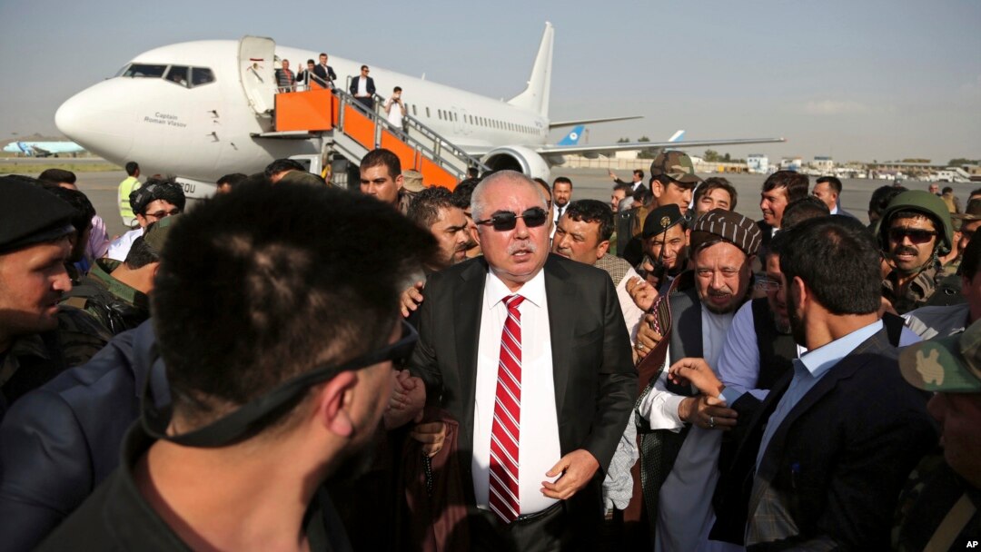Abdulrashid Do'stum Turkiyadan Afg'onistonga qaytgan kuni, Kobul aeroporti, 22-iyul, 2018-yil