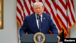 美国总统唐纳德·特朗普在白宫玫瑰园俱乐部午餐会上发表讲话。(2026年7月6日)