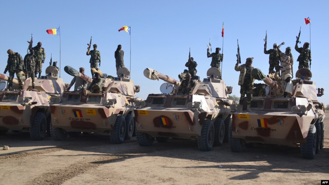 Tentara Chad menguasai kota Gamboru, Nigeria dekat perbatasan Kamerun, setelah bentrokan dengan militan Boko Haram (1/2).