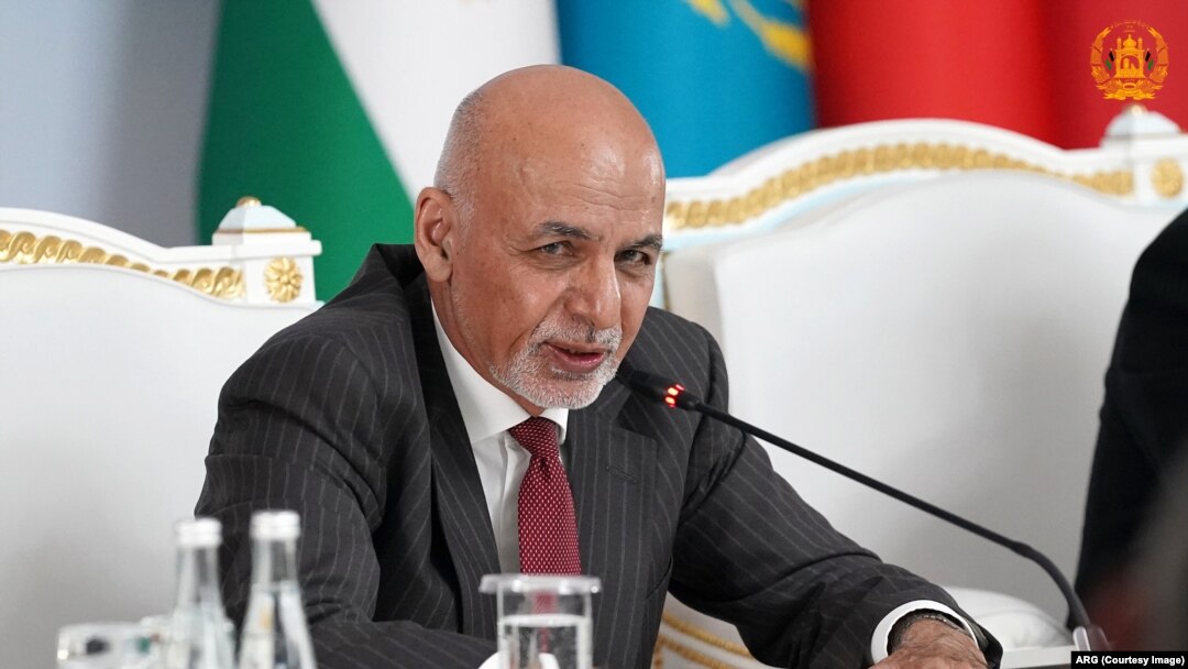 په تاجکستان کې د اسیا زړه ـ استانبول پروسې د بهرنیو چارو وزیرانو نهم کنفرانس ته د وېنا پر مهال اشرف غني یو ځل بیا په دې ټینګار وکړ چې د واک انتقال به د ټاکنو له لارې ترسره کیږي