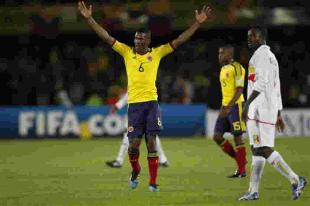 Colombia's Didier Moreno (6) celebrates at the end of a U-20 World Cup group A soccer match against Mali in Bogota, Colombia, Tuesday, Aug. 2, 2011. Colombia won 2-0. (AP Photo/Dolores Ochoa)