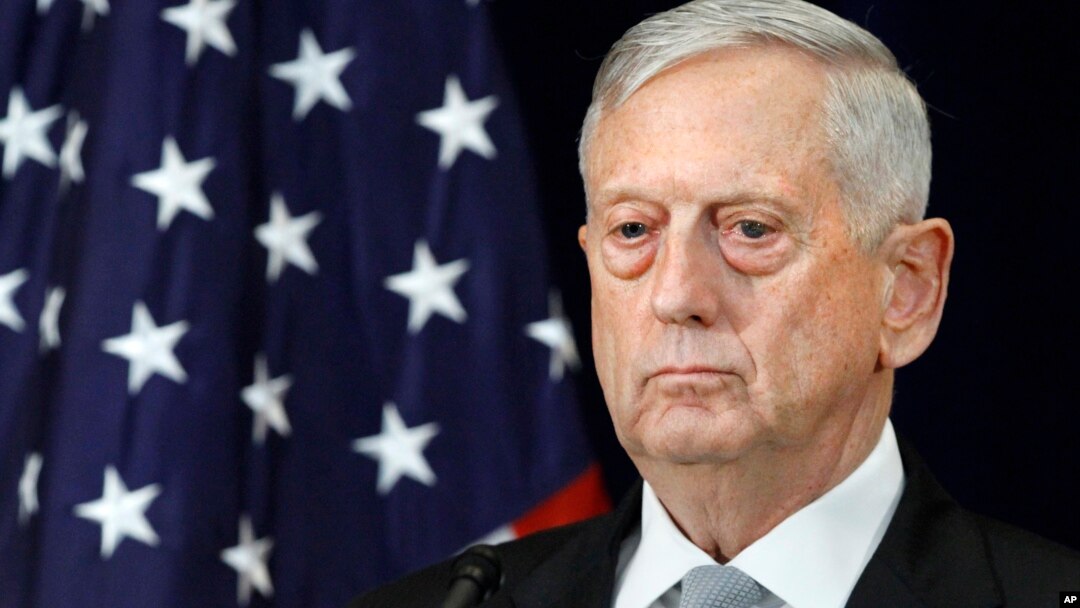 Bộ trường Quốc phòng Mỹ James Mattis trong cuộc họp báo tại Bộ Ngoại giao ở Washington ngày 17/8/2017 (AP Photo/Jacquelyn Martin).
