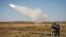 FIM-92 Stinger-ს მტრის საჰაერო სამიზნეების განადგურება 8 კმ-ის რადიუსში შეუძლია