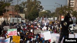 Une manifestation de l’opposition à Dakar, Sénégal, 17 avril 2013.