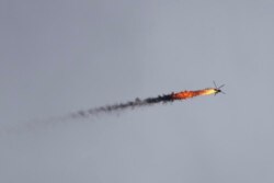 Suriya ordusunun vertolyotu vurulub