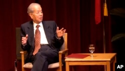 中国国务院前副总理、外交部前部长钱其琛